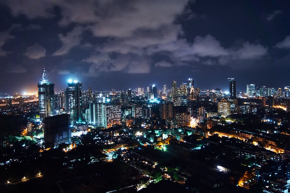 Mumbai at Night: A Nightlife Guide (2026)