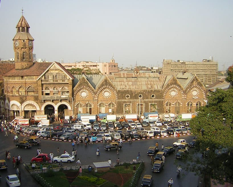 Money, Costs and Tipping in Mumbai